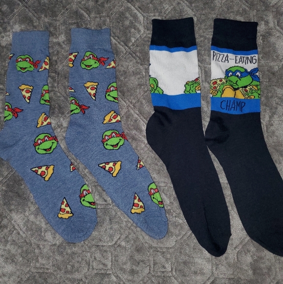 Teenage Mutant Ninja Turtles Characters Shirt size XXL and set of 2 TMNT socks - Picture 7 of 9